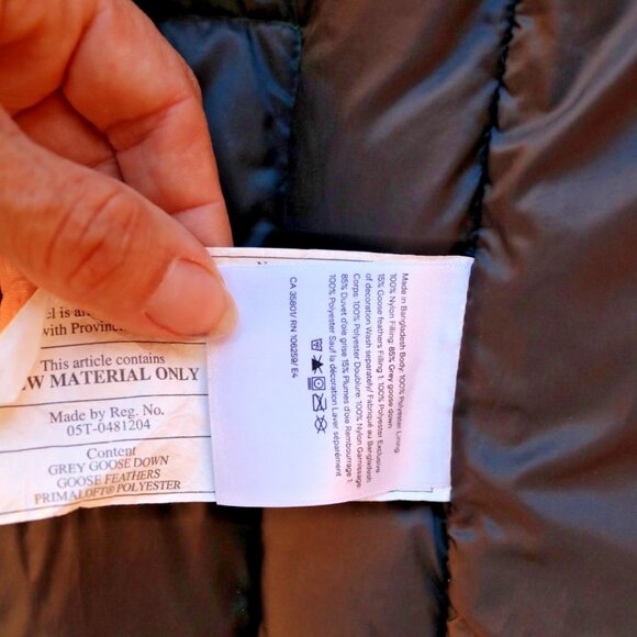 Lululemon Live in Practice Down Vest Green - Picture 15 of 15